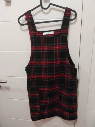 Vestido Mango cuadros rojo y negro