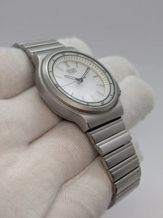 Ultra Rare Vintage Seiko Quartz "Light" JDM