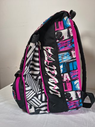 Invicta 90s vintage bag, Expandable backpack