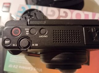 Cámara Sony ZV-1F + Accesorios.
