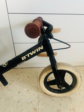 Bicicleta de equilibrio B'TWIN negra