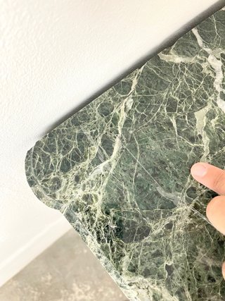 Cómoda estilo Luis XVI caoba con tapa de mármol