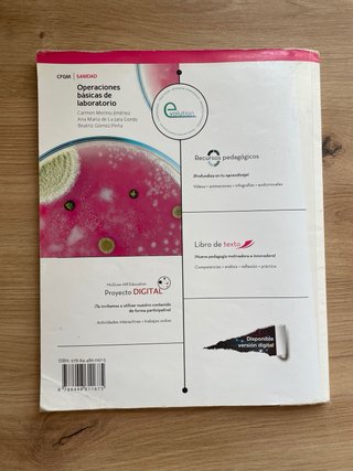 Libro de texto de McGraw-Hill para CFGM Sanidad.