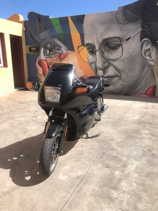 BMW K1100 RS Negra