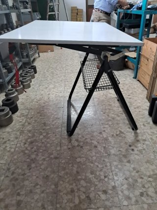 Estupenda mesa de dibujo técnico Imasoto 600-TS