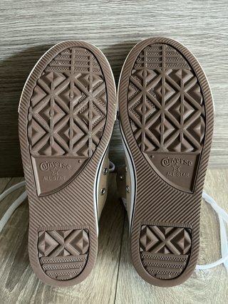 Converse Beige/Blanco Talla 36