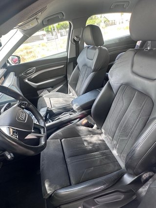 Audi Q8 E tron 2020