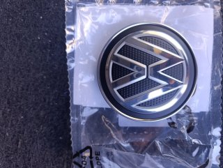 Tapabujes VW 5G0 601 171 XQI Originales