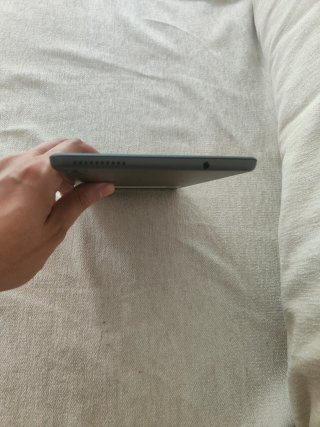 Lenovo Tab M8 HD 8" – Compacta y Portátil