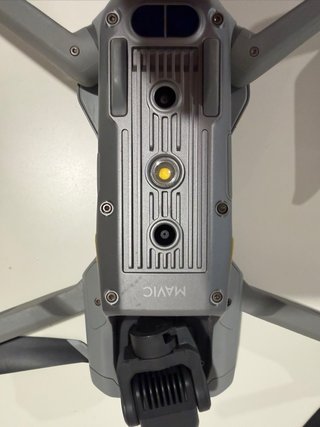 Dron DJI Mavic Air 2 Gris