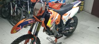 KTM 525 EXC Enduro/Motocross Naranja/Blanca