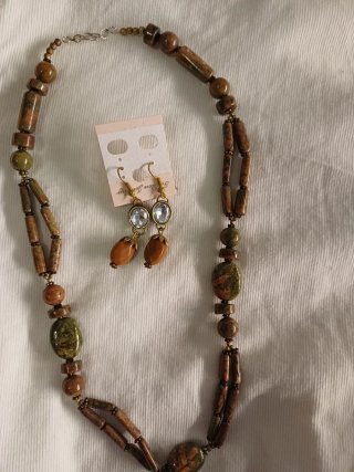 Set di 6 collane e orecchini indiani abbinati