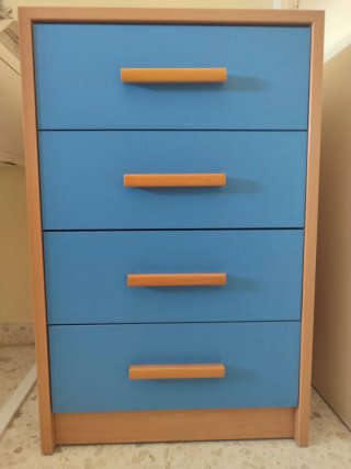 Cajonera Merkamueble Azul de 4 cajones como nueva.