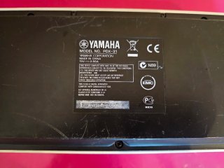 Altavoz Yamaha PDX-31