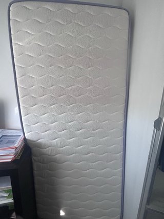 Colchón individual con funda
