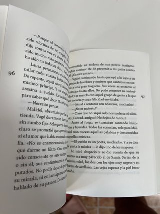 El reino de las tres lunas