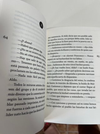 El reino de las tres lunas