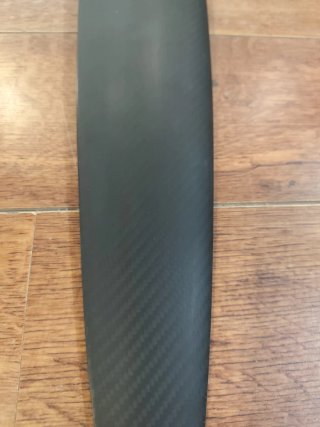 Ala KT Solus 930+funda+tornillos.