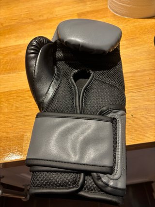 Guantes de Boxeo Everlast Grises NUEVOS SIN USO