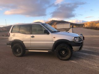 Nissan  Terrano 2002