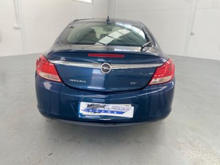 Opel Insignia 2011
