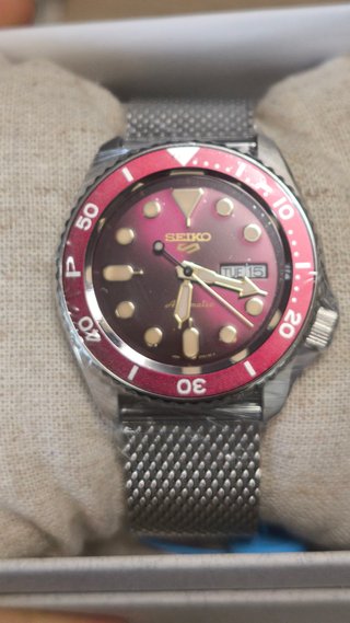 Reloj Seiko 5 Sports SRPD69K1 Automático Full Set