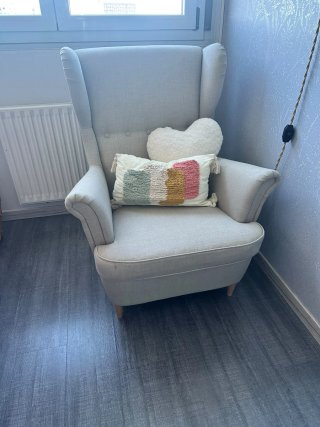 Sillón orejero Ikea STRANDMON