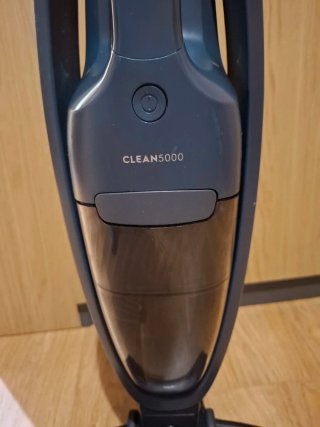 Aspiradora Escoba AEG Clean5000