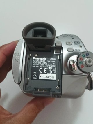 Videocamera Panasonic Mini DV NV-GS250 funziona