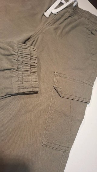 Pantalón cargo niño verde