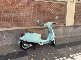 Vespa Primavera 125