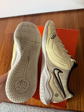 Zapatillas Nike Hombre Beige/Negro