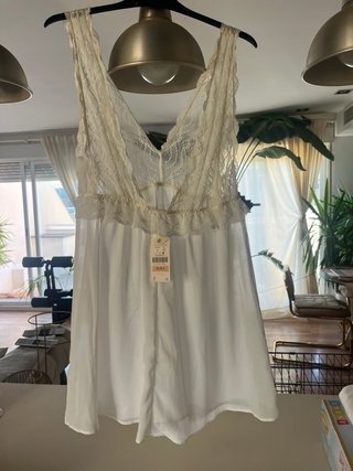 Camisón Oysho encaje talla L