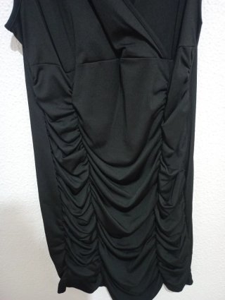 Vestido tubo negro halter