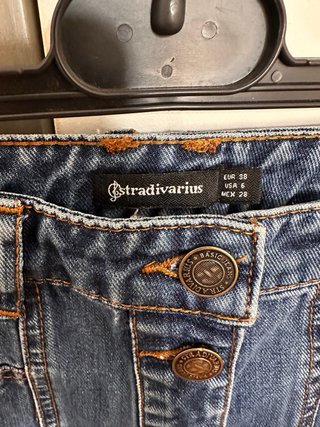 Falda vaquera Stradivarius botones