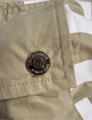 Pantalón DSQUARED2 Beige Impermeable