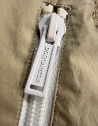 Pantalón DSQUARED2 Beige Impermeable