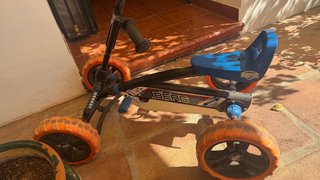 Kart de pedales BERG 85 para niños