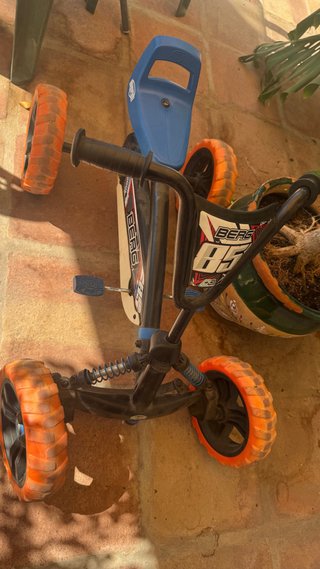 Kart de pedales BERG 85 para niños
