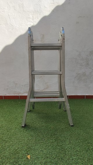 Escalera Articulada de Aluminio 3,80m (MEISTER)