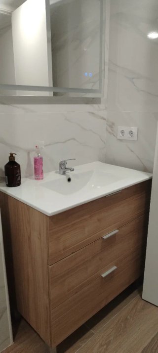 Alquiler de habitación ( solo chica)