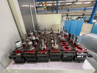 (CNC0711) DMG MORI NVX7000/40 Centro Mecanizado