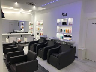 Traspaso salón de Peluquería unisex