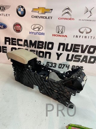 Range rover evoque consola central ref: 12D2076C