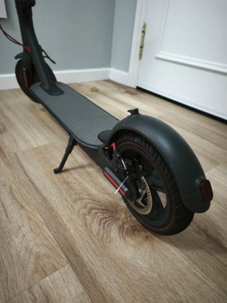 Patinete Eléctrico Xiaomi Mi Electric Scooter M365