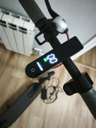 Patinete Eléctrico Xiaomi Mi Electric Scooter M365