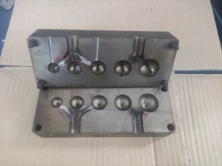 Molde plomos pesca redondos 130, 80, 60, 40 y 20 g