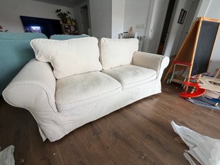 Divano a due posti IKEA EKTORP in tessuto beige