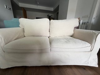 Divano a due posti IKEA EKTORP in tessuto beige