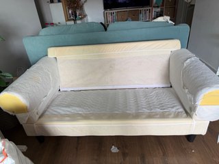 Divano a due posti IKEA EKTORP in tessuto beige
